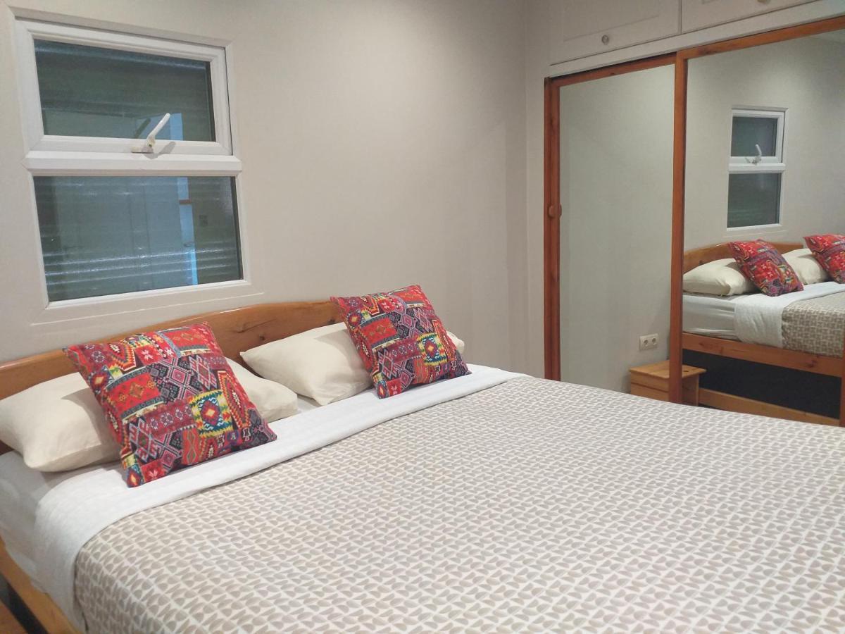 Malaga Ensuites City Centre Ngoại thất bức ảnh