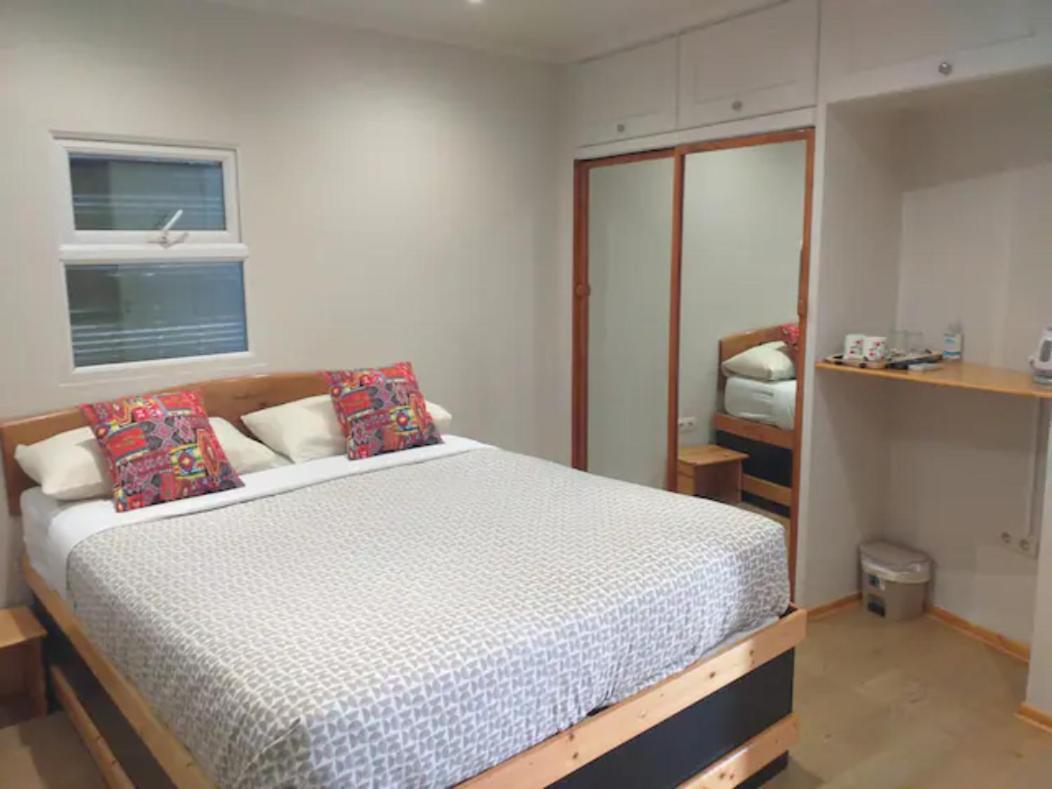 Malaga Ensuites City Centre Ngoại thất bức ảnh